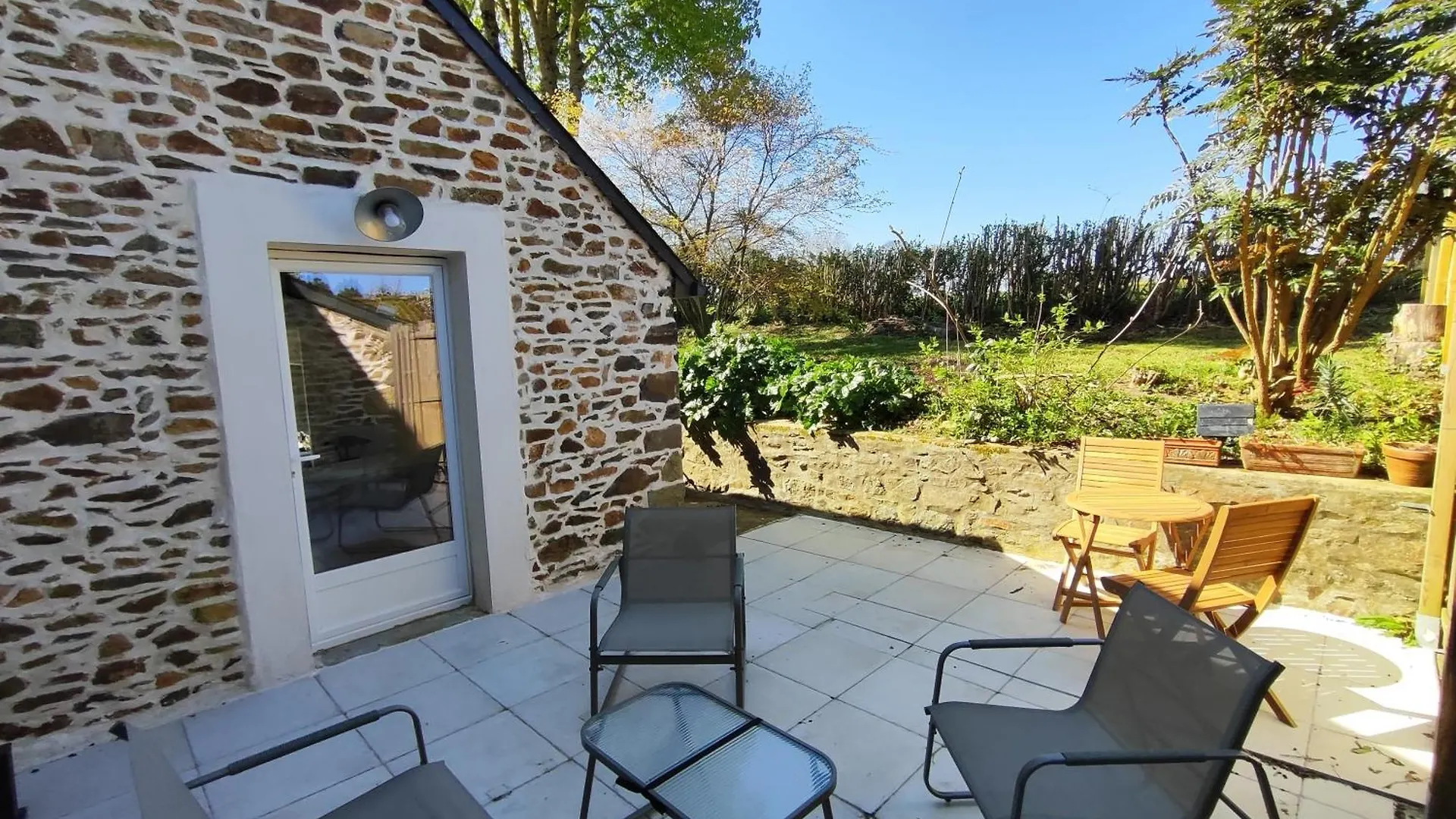 Tata Jacqueline, Grand Gite Proche Mer, Bretagne Plouha